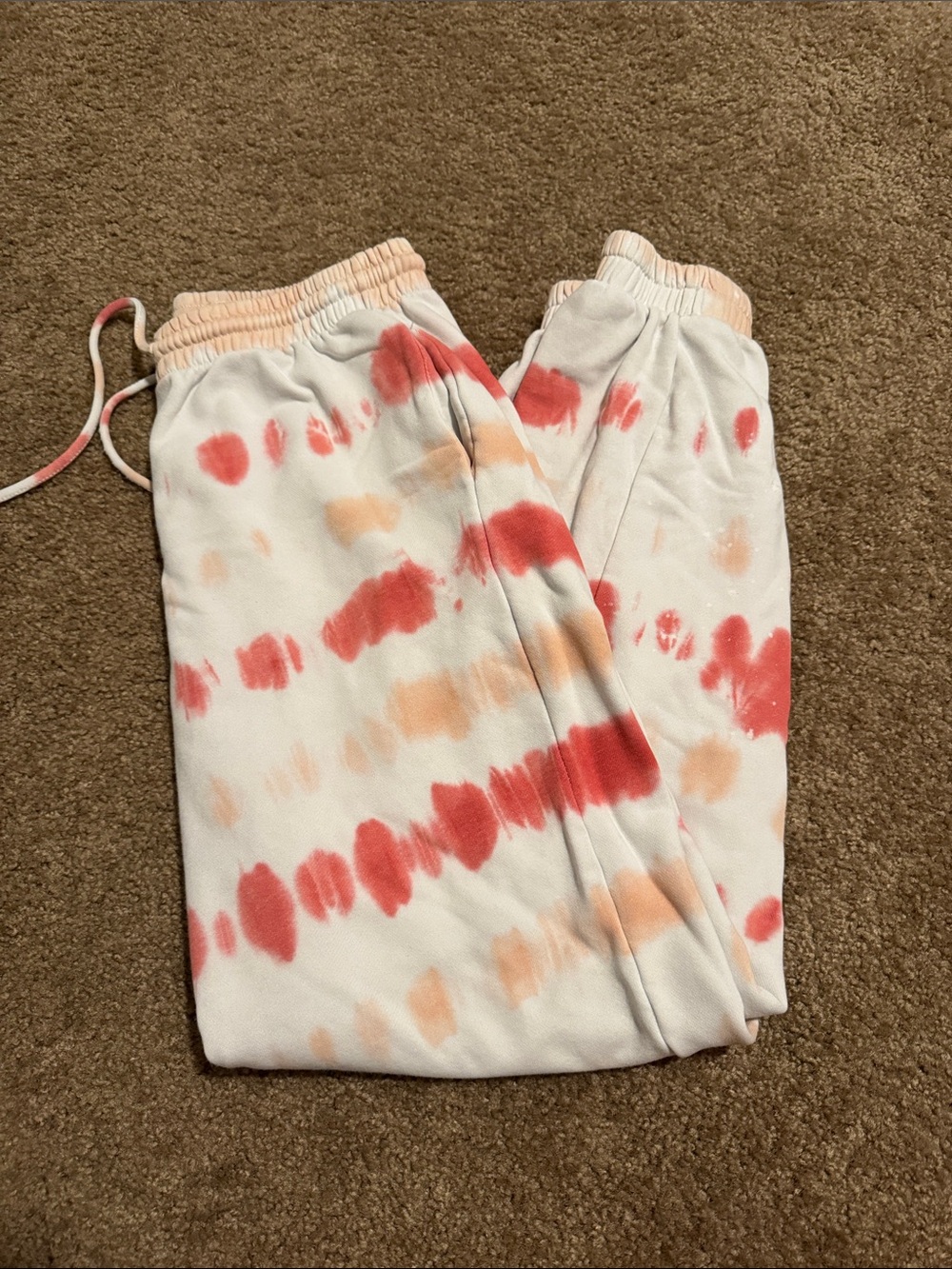 Le Lis Tie-Dye Sweatpants in White with Coral & Peach Accents